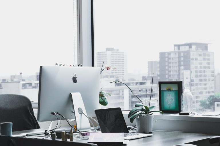 How to Sell on Shopify